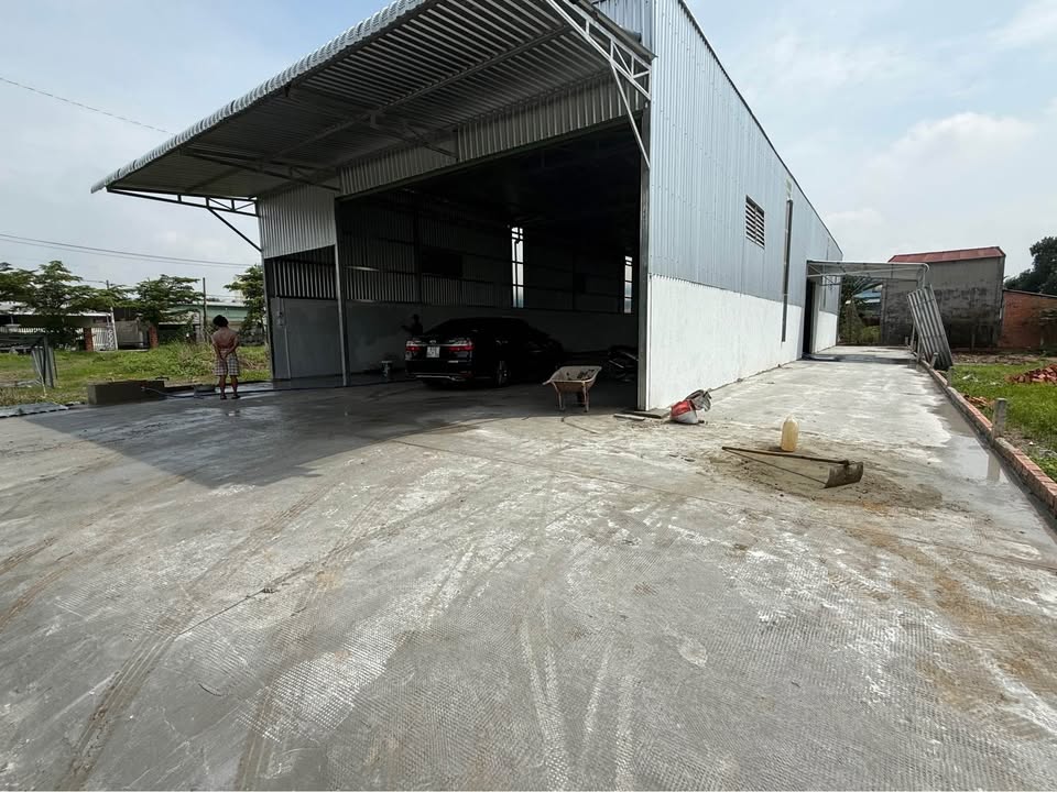 Cho thuê nhà xưởng 500m² mới xây, vị trí đắc địa gần Quốc Lộ 22, Tây Ninh