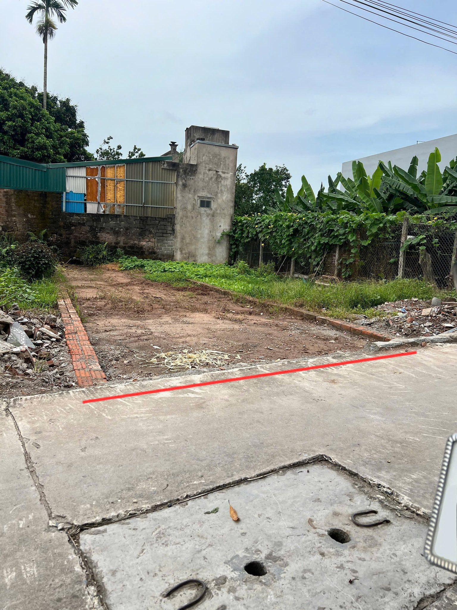 Nhỉnh 2 tỷ, nhà 58m2, xe 7 chỗ đỗ cửa, chợ tiện ích sát bên