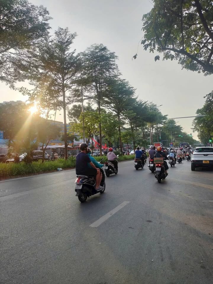 Cầu Giấy tòa chung cư mini 7 tầng, gà đẻ trứng vàng, đầu tư sinh lời