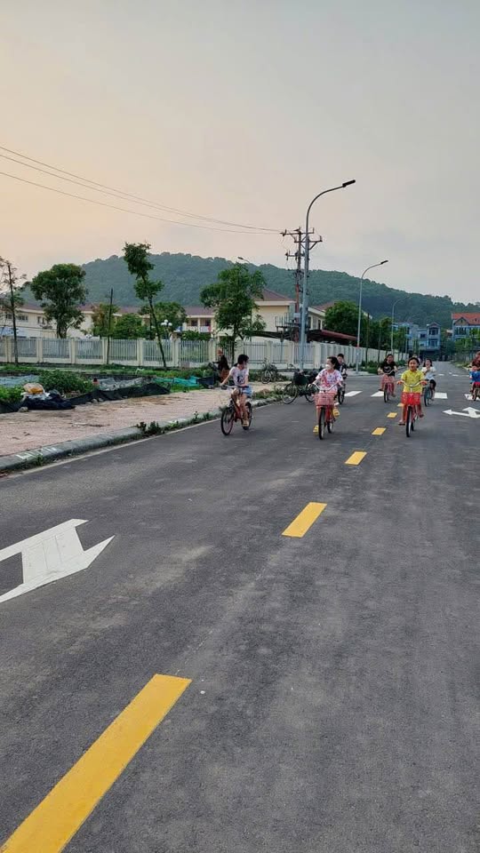 Đất Gia Bình sổ đỏ sẵn, giá hời, vị trí vàng