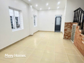 Chớp ngay lô góc 3 tầng Phương Lưu, 4 mặt thoáng, ô tô đỗ cửa, giá siêu yêu