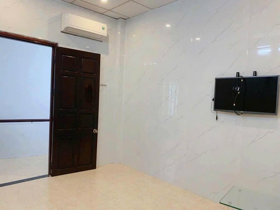 Chủ nhà có tâm gửi bán căn nhà 2 tầng xinh xắn tọa lạc tại khu kiệt đường Trần Cao Vân, Quận Thanh Khê