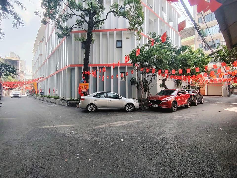 Nhà 7 tầng thang máy, gara ô tô, kinh doanh, phân lô Phú Thượng, Tây Hồ - 12 tỷ