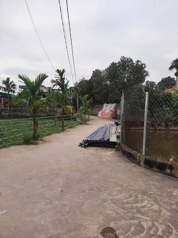 Ba lô đất xen kẹt Mỹ Trung, Nam Định - Giá hời, hướng Đông Bắc