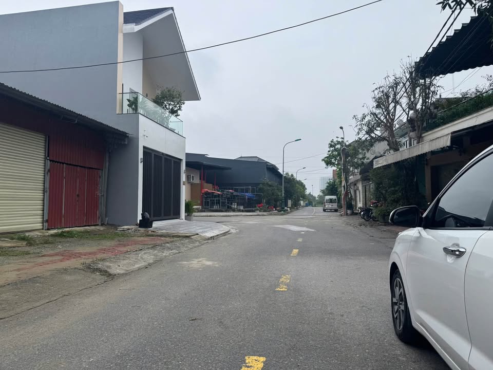 Đất vàng Hà Tĩnh vị trí đắc địa, lối 2 Hàm Nghi, sẵn sàng đón nhà giàu