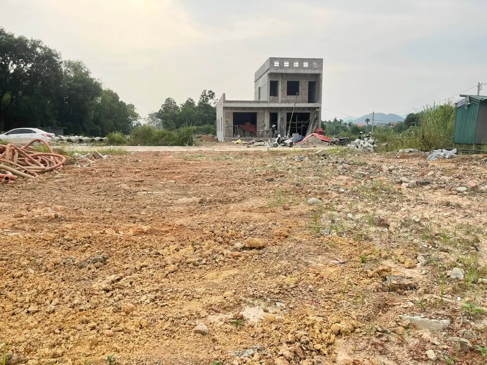 Đất vàng làng tái định Trung Thành mặt tiền siêu rộng