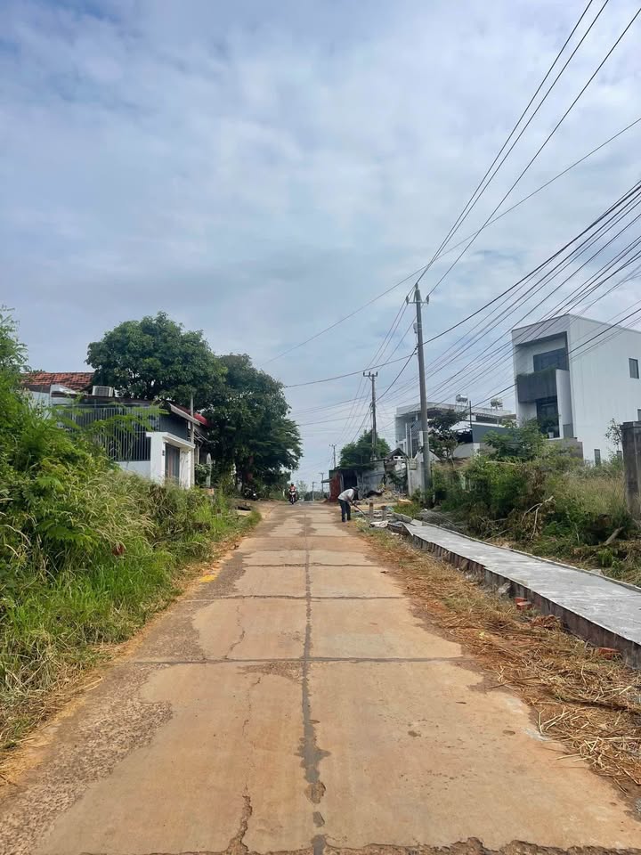 Chào mừng quý khách đến với cơ hội sở hữu một mảnh đất thổ cư 100% đắc địa