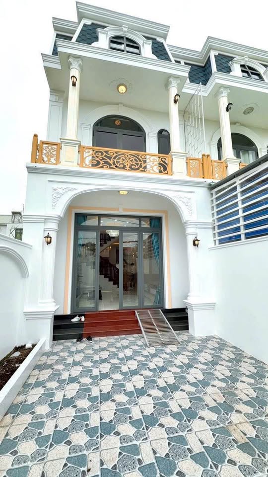 Chào mừng quý khách đến với cơ hội sở hữu căn nhà phố mới xây cực kỳ ấn tượng