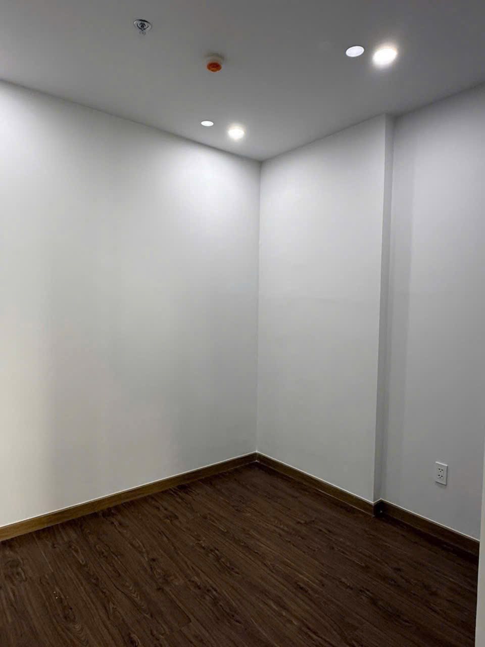 Căn hộ Bcons Topaz 2 phòng ngủ, 2,35 tỷ, view thoáng đẹp