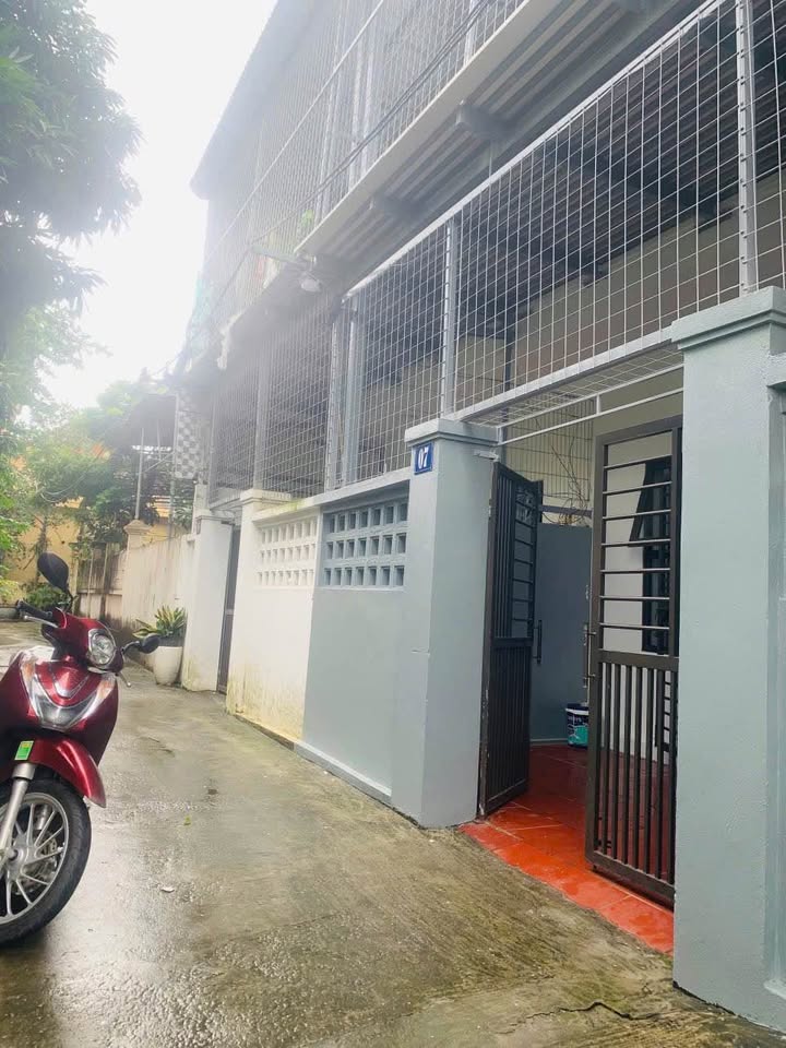 Bán gấp nhà 2 tầng 67m2, full nội thất, gần lji công nghiệp Nomura, Hải Phòng