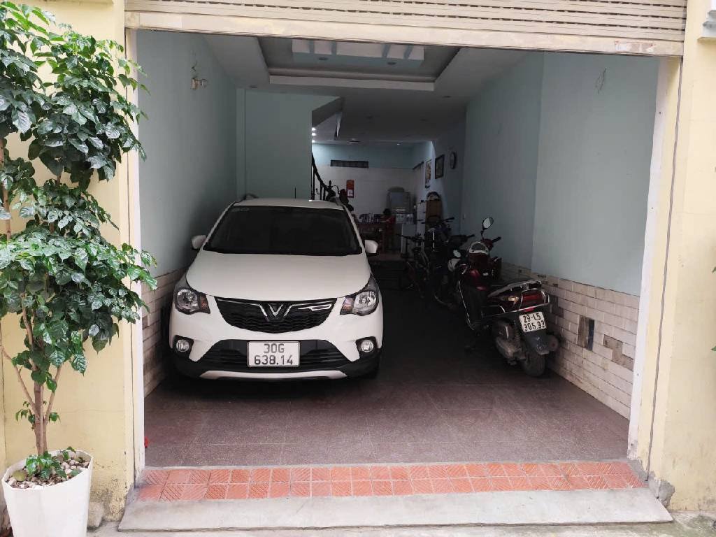 Nhà 4 tầng trung tâm Ngoại Giao Đoàn, Xuân Đỉnh - Có chỗ đỗ ô tô