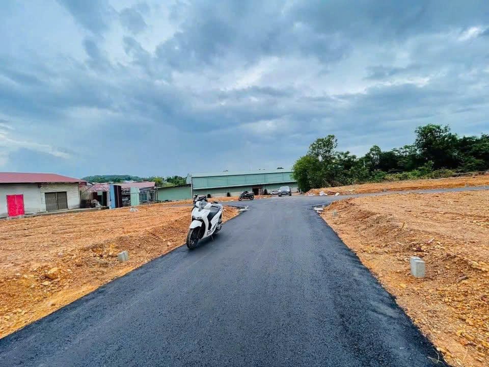 Đất vàng Thừa Thiên Huế 80m2, đường 6m, sổ hồng sẵn sàng