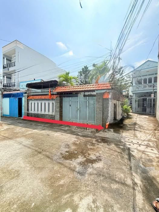 Bán đất Vũng Tàu 214m² full thổ cư, ngang 8m, hướng Đông Bắc, giá 8,8 tỷ