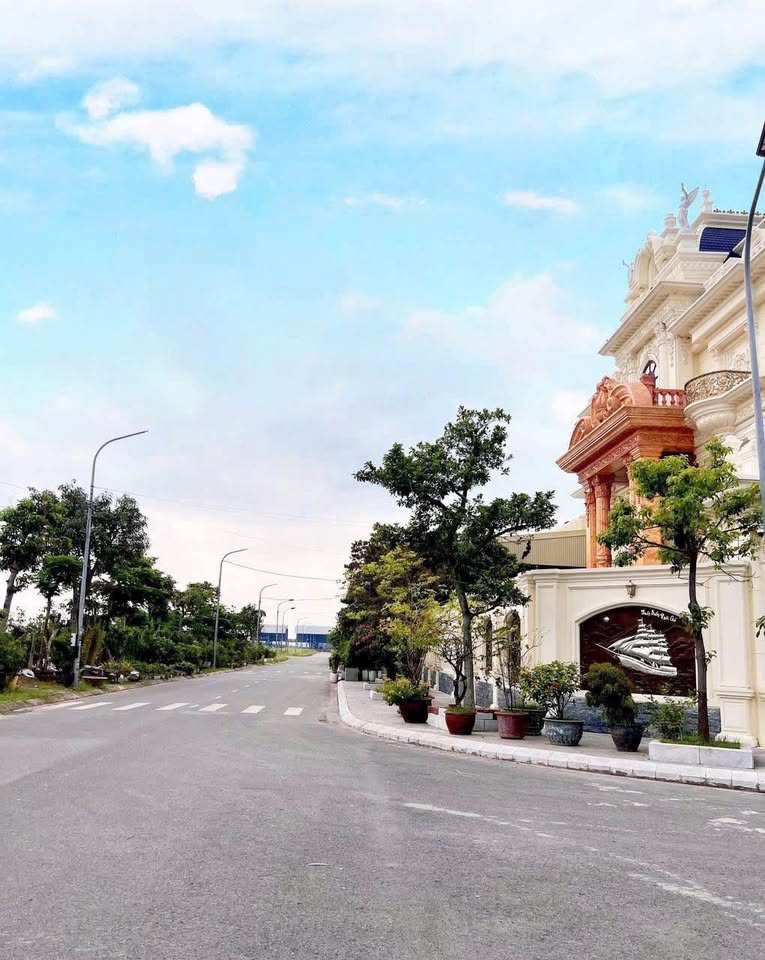 Bán ô đất góc Hà Khánh B, Quảng Ninh 375m2