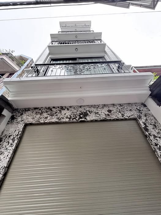 Nhà trung tâm Ba Đình 7 tầng thang máy - ngõ thông kinh doanh - full nội thất