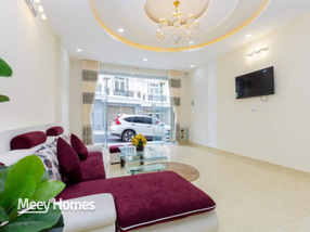 Bán nhà 6 phòng ngủ đường nhựa ô tô khu Golden Hill, phường 4, Đà Lạt sổ riêng xây dựng