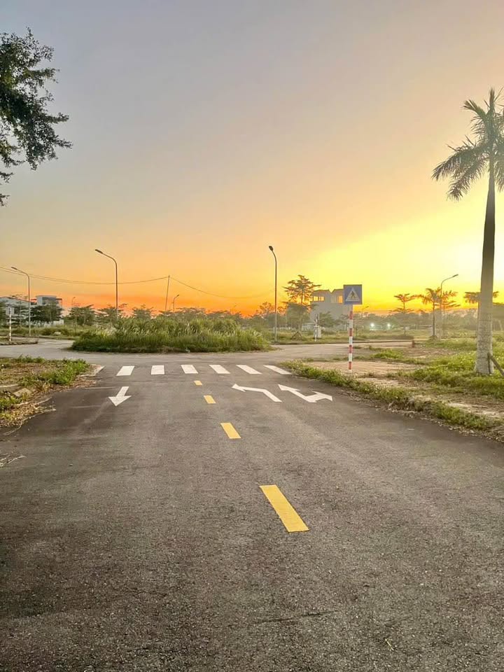 Bán đất nền 110m2 mặt tiền 8m tại khu đô thị ASC, Móng Cái, Quảng Ninh