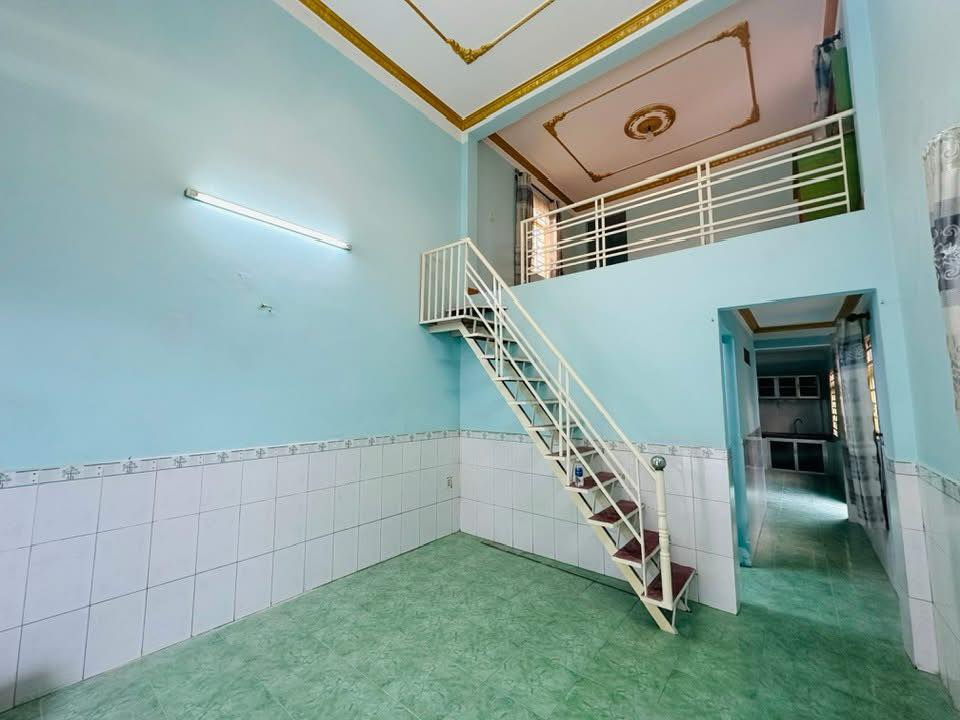 Siêu phẩm nhà 1 trệt 1 lửng 150m² ô tô thông, dòng tiền 70m² đất trống chỉ 3,45 tỷ