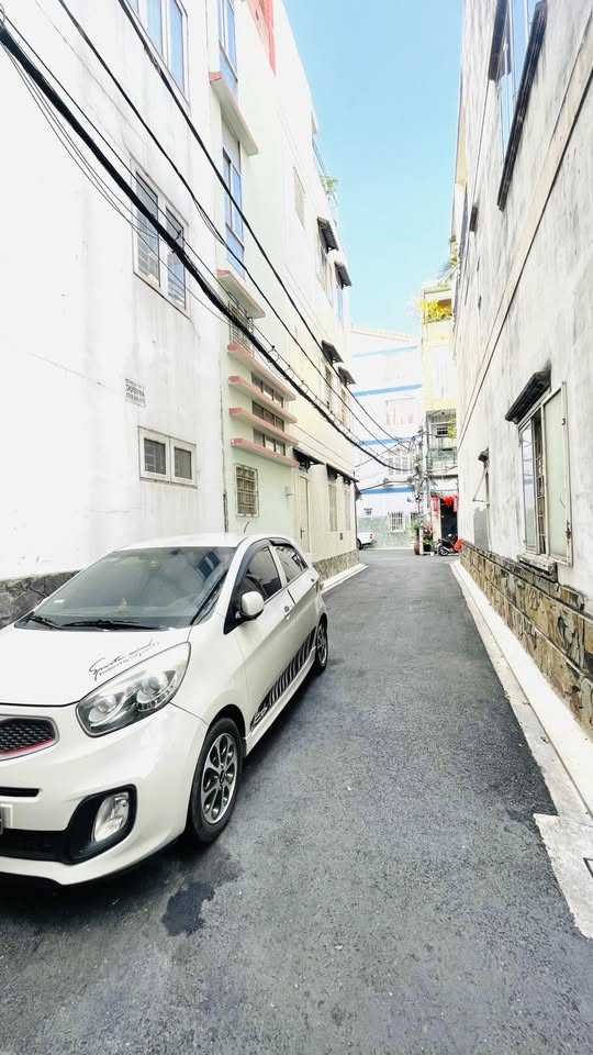 Siêu phẩm nhà 5 tầng tại hẻm xe hơi Thích Quảng Đức, Phường 5, Phú Nhuận