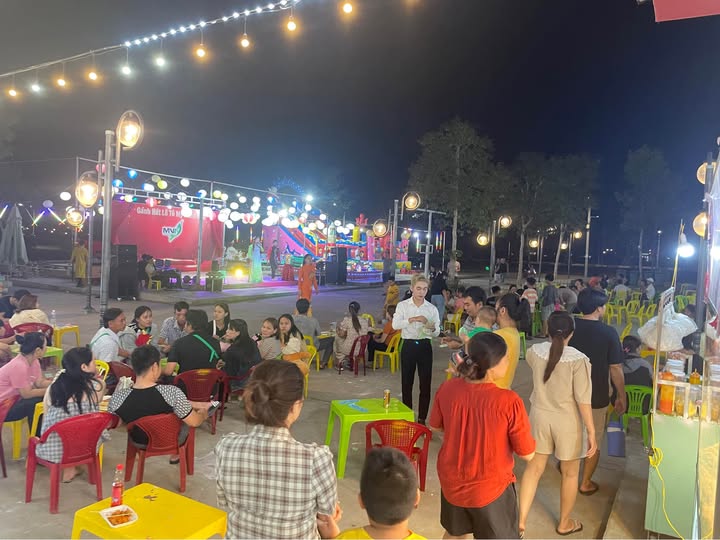 Bán đất nền Cát Tường Phú Hưng, mặt tiền chợ đêm, kinh doanh ngay, diện tích 5m x 19m