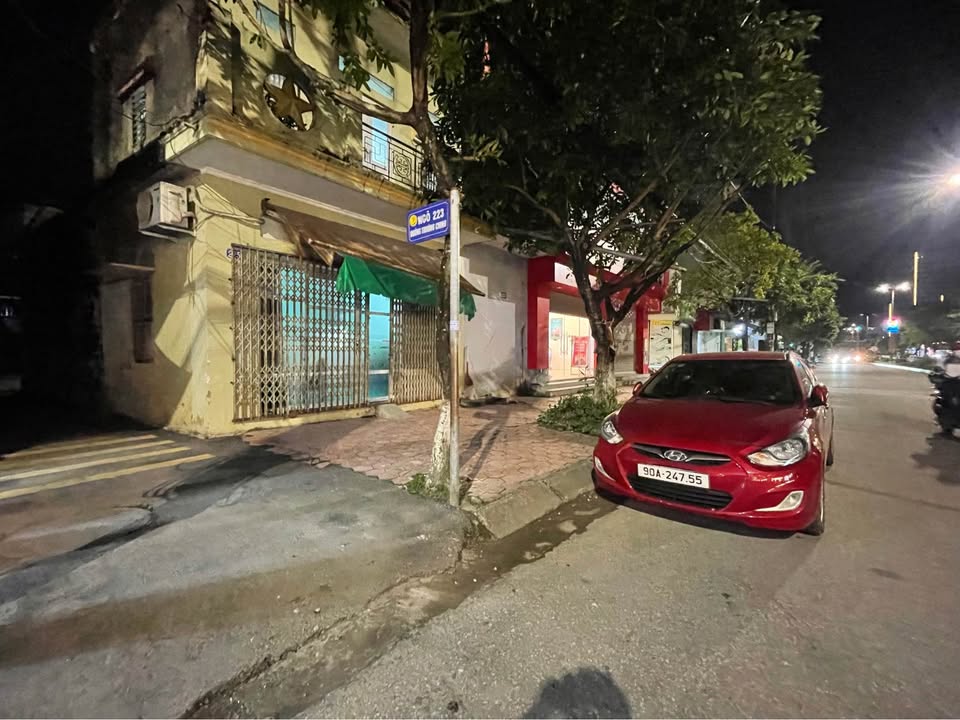 Cơ hội sở hữu ngay căn nhà và đất đắc địa tại trung tâm thành phố Phủ Lý với mức giá không tưởng