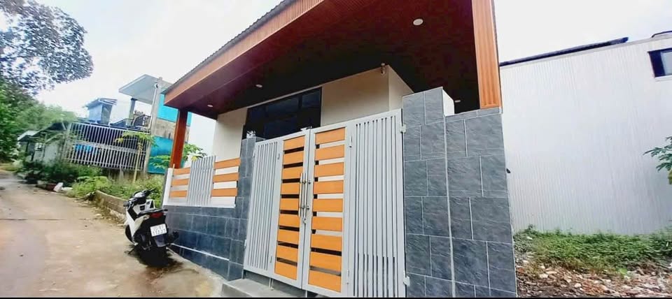 Nhà kiệt ô tô đường Minh Mạng, diện tích 86m2, 2 phòng ngủ, giá 1.4 tỷ