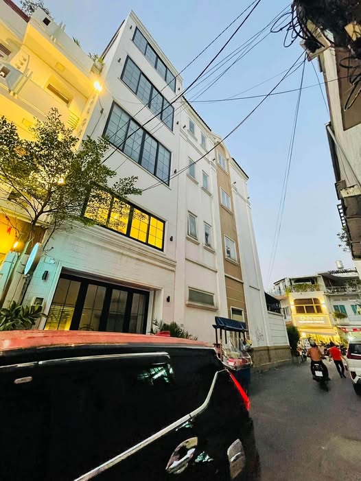 Chào mừng quý khách đến với cơ hội sở hữu siêu phẩm mặt tiền đắc địa