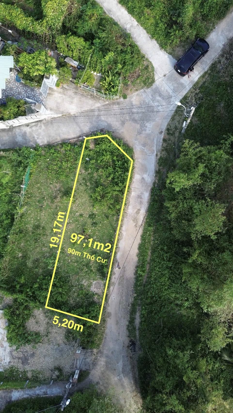 Đất vàng Phú Yên, lô góc 2 mặt tiền, đường ô tô, gần biển