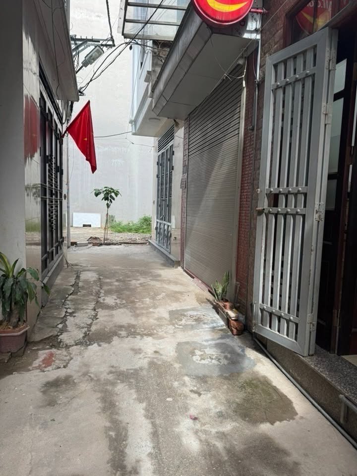 Nhà 5 tầng thông minh, ngõ thông ô tô gần, 34m2 tại Quang Trung, Hà Đông