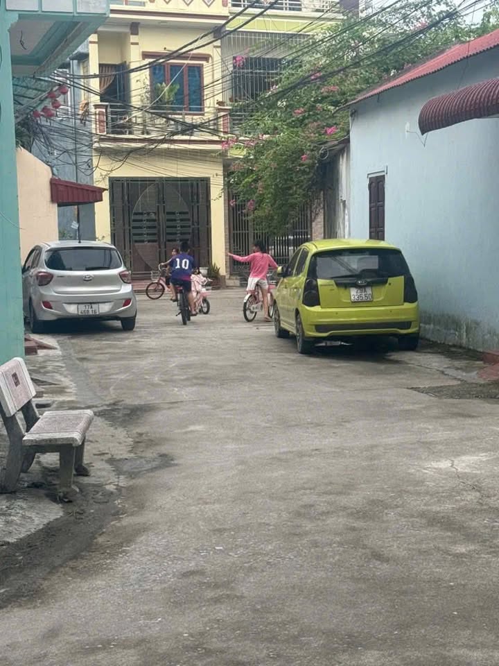 Nhà 3 tầng trung tâm Tiền Phong ấm áp giá hời