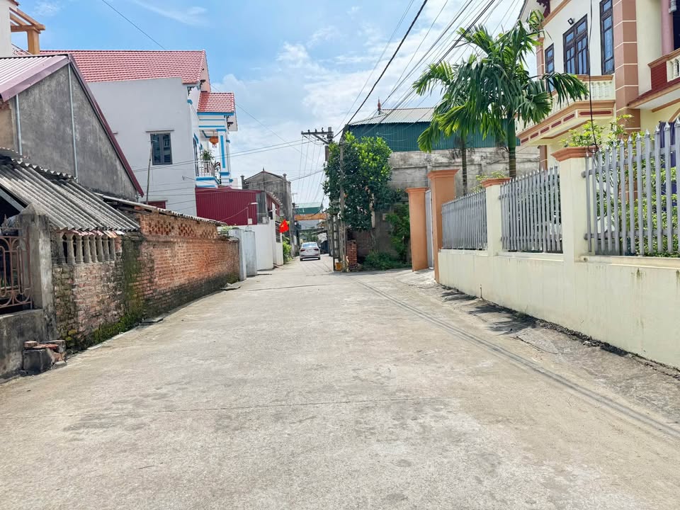 Bùng nổ Tiên Xá đất vàng 69m2, ô tô tận cửa