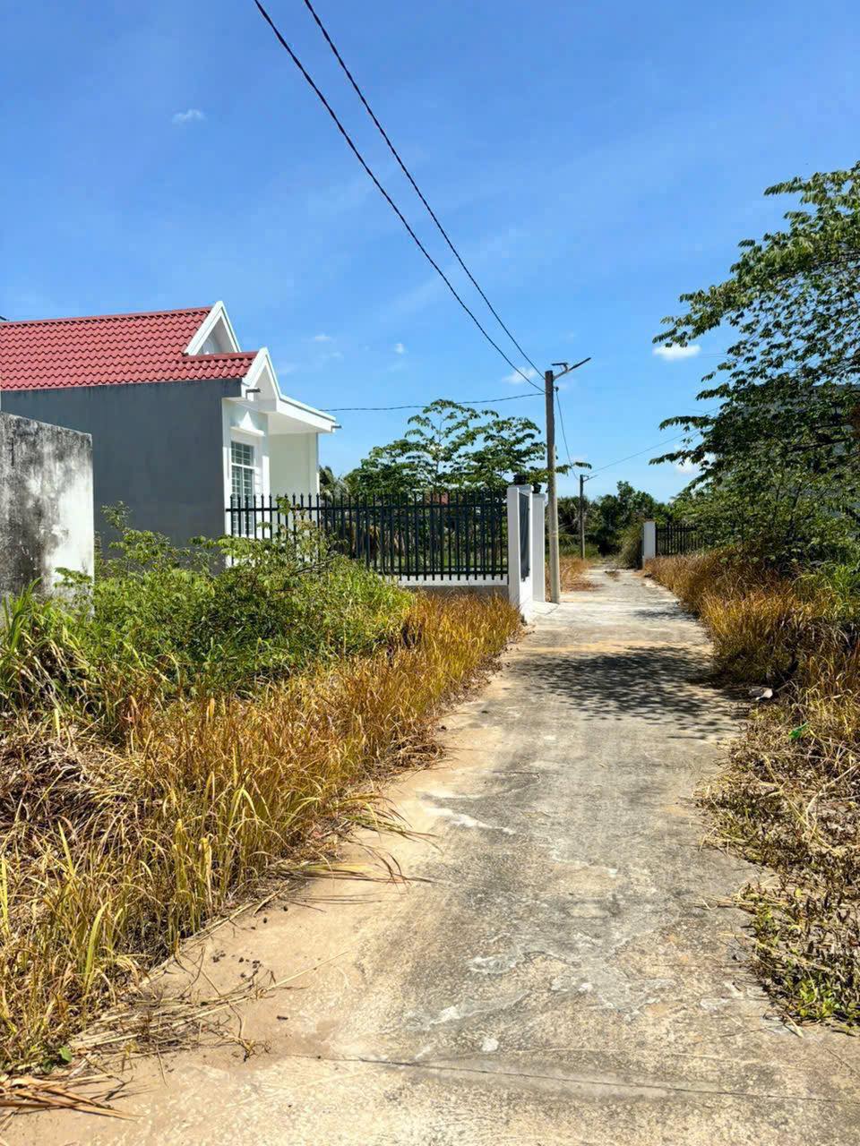 Nhà mới đẹp 113,8m² tại Phường An Hội, Bến Tre sổ hồng riêng