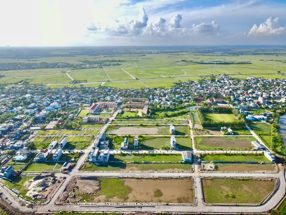 Bán đất nền 100m2, hướng Tây Bắc tại Tiền Hải, Thái Bình