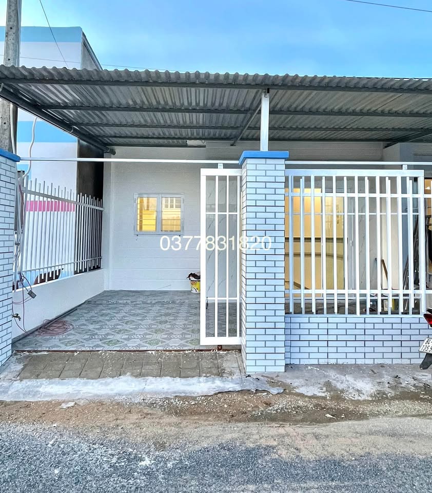 Nhà xinh 96m2, 2 ngủ, hướng Đông Nam, giá iu thương 720 triệu