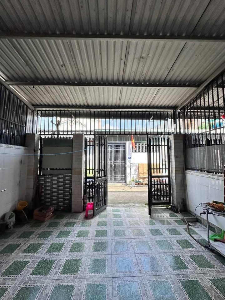 Nhà gác lửng 5m x 18m Gần Chợ Quang Thắng, Biên Hòa giá 1,3 tỷ