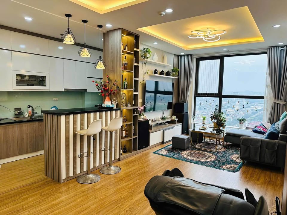 Chung cư lô góc 3 phòng ngủ thoáng sáng gần Phạm Văn Đồng sổ đỏ chính chủ