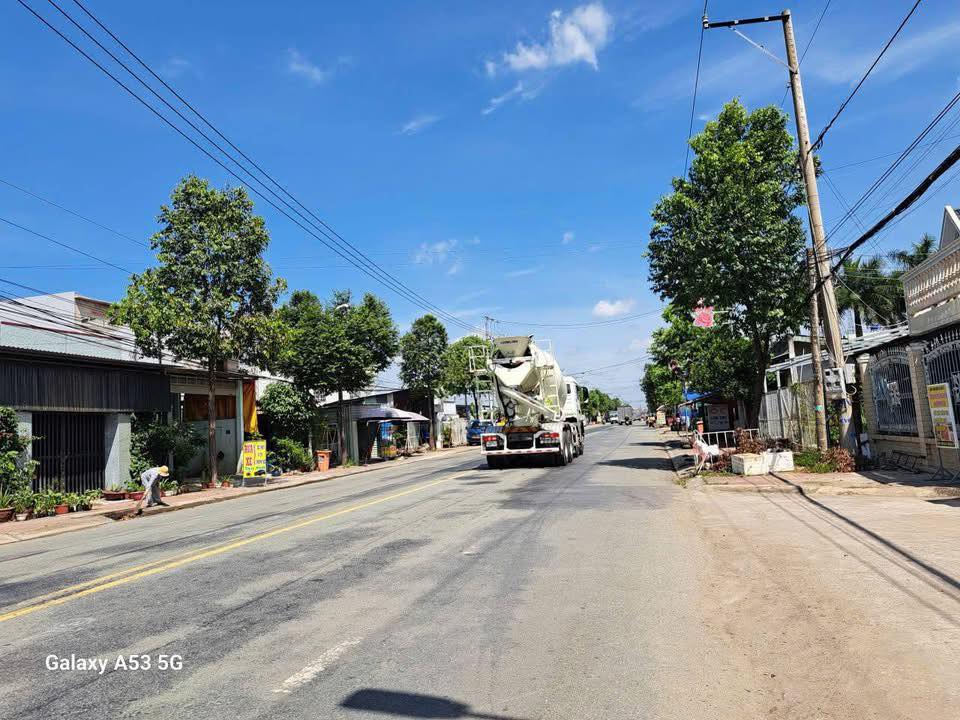 Nhà mặt tiền Phan Văn Mãng vừa ở vừa kinh doanh, thu nhập ổn định