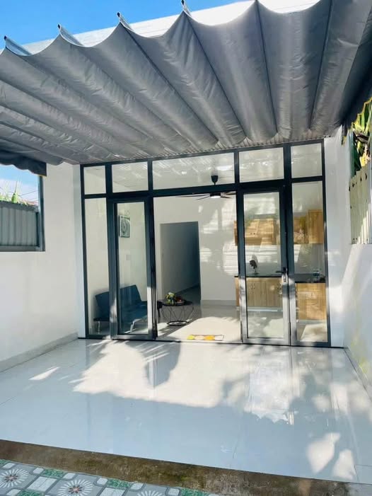 Nhà xinh hẻm ô tô tránh, sổ hồng riêng, giá 1,88 tỷ