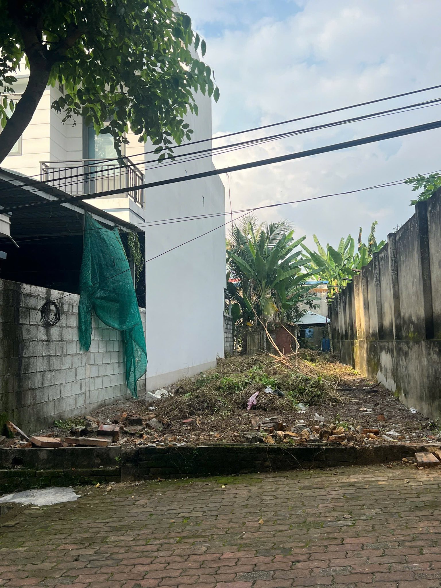 Bán đất mặt tiền đường Phan Thanh Giản, Lái Thiêu 125m2, hướng Tây Nam