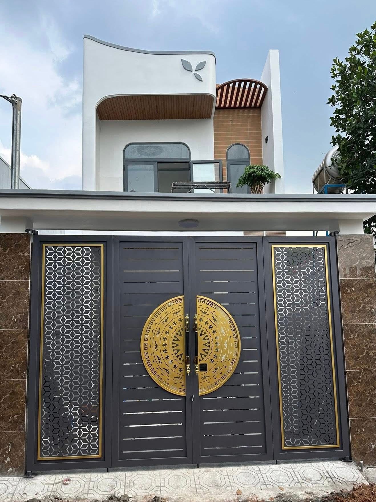 Nhà 3 phòng ngủ, sân ô tô, tặng full nội thất Trảng Dài, Biên Hòa