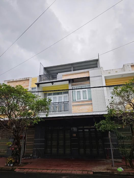 Nhà 1 tum khu Bích Hợp, Phú Yên sổ hồng hoàn công, giá tốt