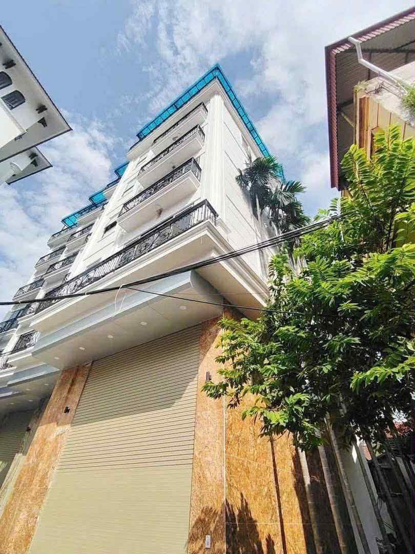 Nhà đẹp Võ Chí Công, ngõ thoáng rộng, full nội thất, 5 tầng, 8 tỷ