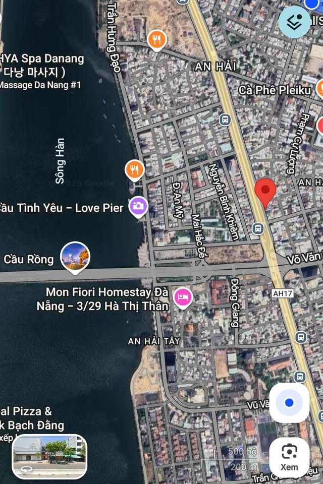 Tọa lạc tại vị trí đắc địa trên đường Ngô Quyền, Đà Nẵng, căn nhà này mang đến sự kết hợp hoàn hảo