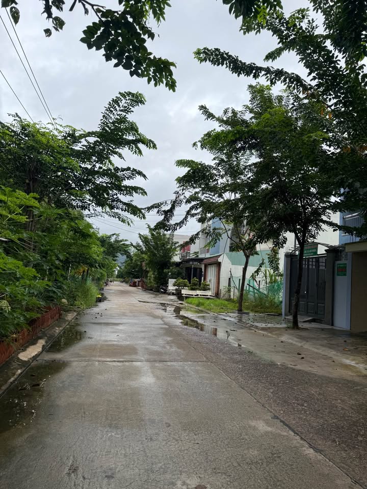 Bán đất 129,6m2 mặt tiền 5m gần đại học Quang Trung, An Nhơn, Bình Định