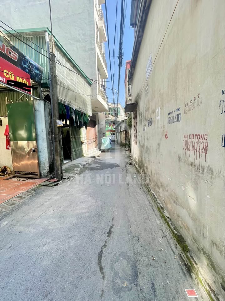 Nhà 40m2 Phú Đô vài bước ra ngõ ô tô tránh, sổ đẹp giá hời