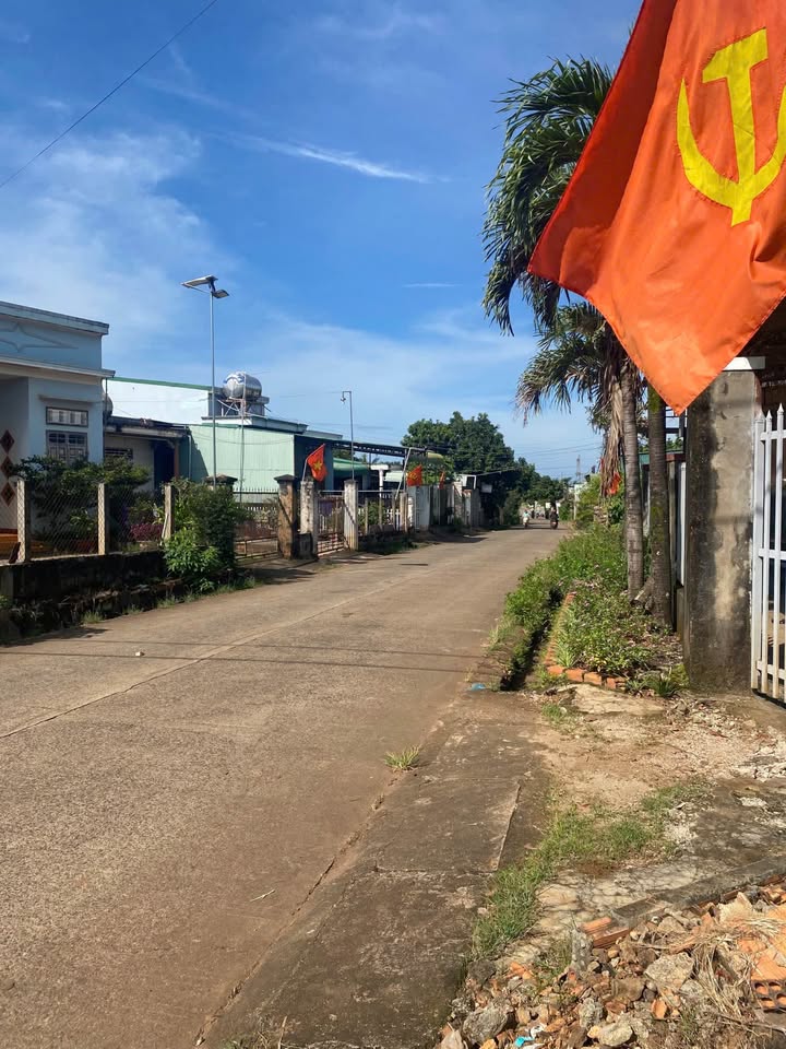 Bán đất nền Eapok, Đắk Lắk vị trí đẹp, dân cư đông đúc