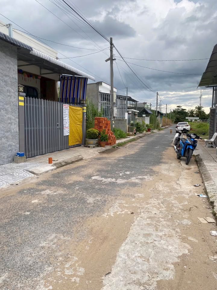 Chính chủ cần bán nhà mới xây tại phường 8, Thành phố Vĩnh Long