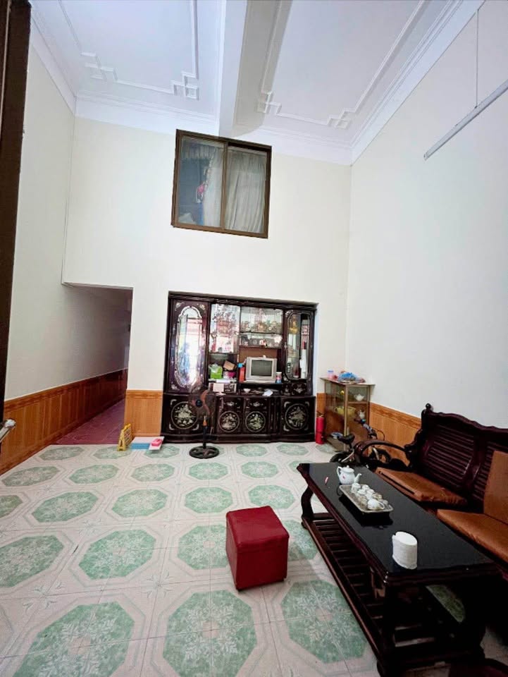 Bán đất tặng nhà mặt Quốc Lộ 3 cũ, kinh doanh sầm uất, 142m2