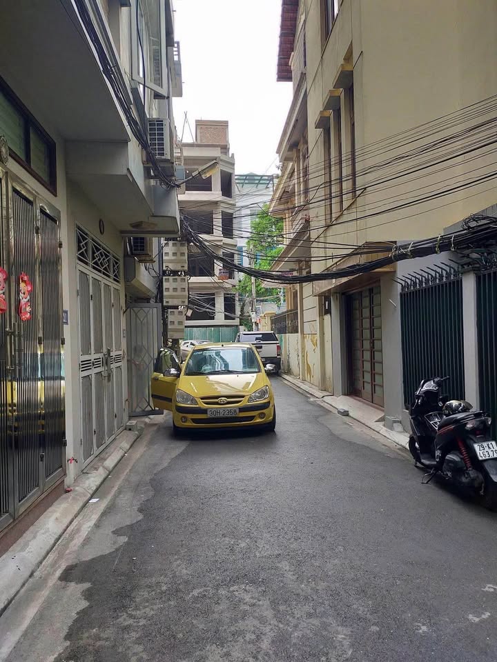 Nhà Xuân Đỉnh 7 tầng thang máy, 50m2, sổ đẹp keng