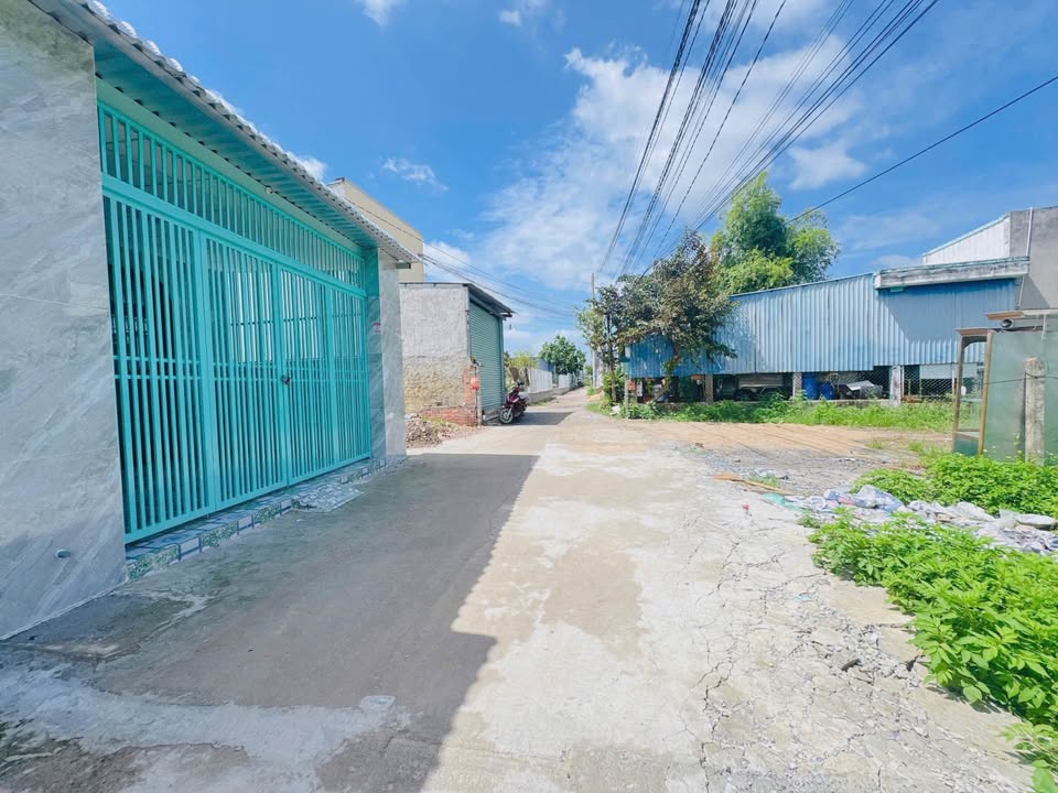 Đất thổ cư Đức Hòa, gần chợ, khu công nghiệp, giá chỉ 1,299 tỷ